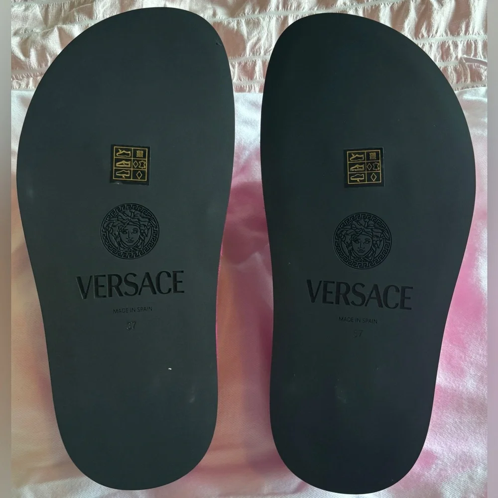 NWT • Versace • Biggie Medusa Satin Embellished Platform Slides • Pink • 37 (7)